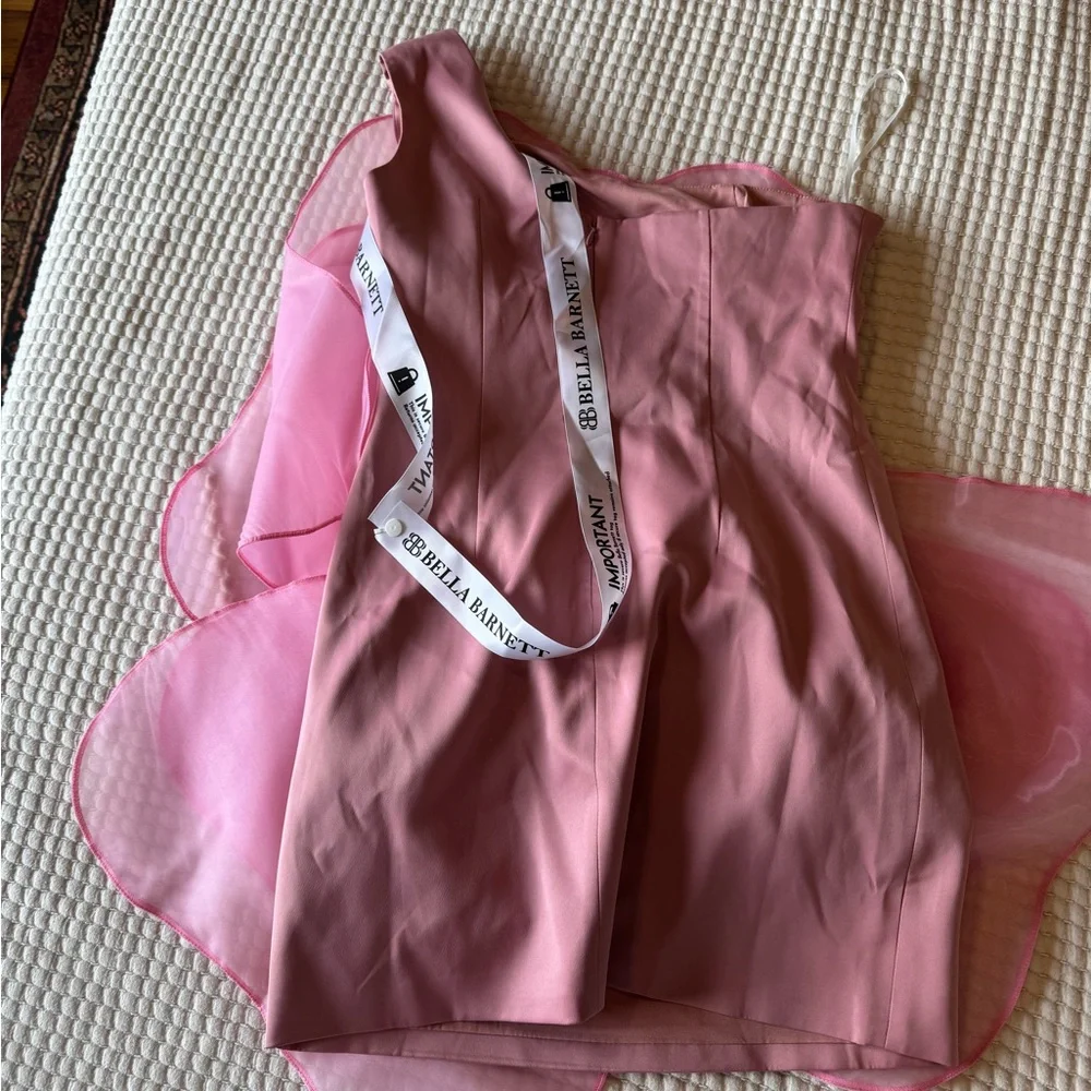 Pink Flower dress Nydia  - Bella Barnett - Picture 4 of 5